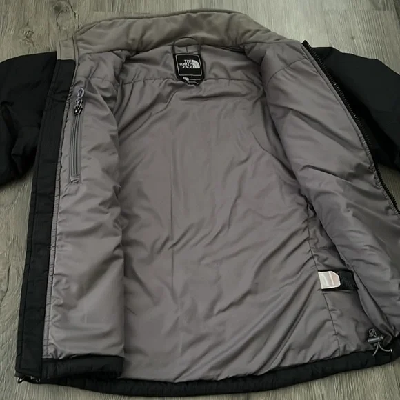 The north face jacket. Size XS - Picture 6 of 11
